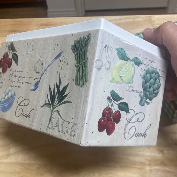 Vintage 2002 MARTIN DESIGNS Food Recipe Box with removable lid - Picture 5 of 10